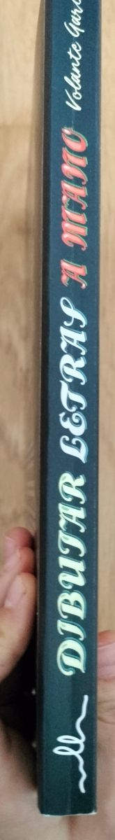 libro dibujar letras a mano