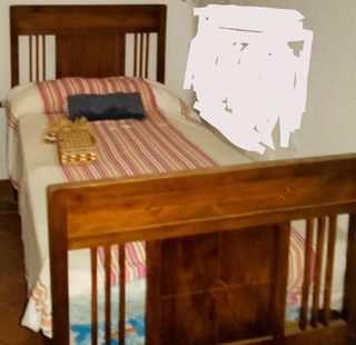 Cama antigua