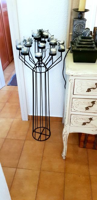 Candelabro grande forma  de árbol 