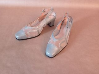 Zapatos de tacón Alviflex. Talla 39.
