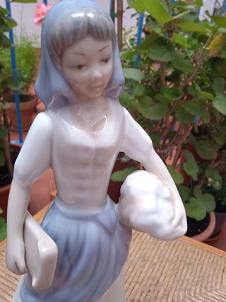 AÑOS 50 FIGURA PORCELANA POLICROMADA PORMAN EXPORT