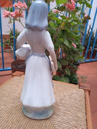 AÑOS 50 FIGURA PORCELANA POLICROMADA PORMAN EXPORT