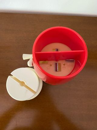 Tritaghiaccio manuale bianco e rosso
