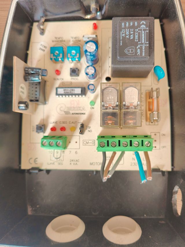 Vendo motor para cierre metálico