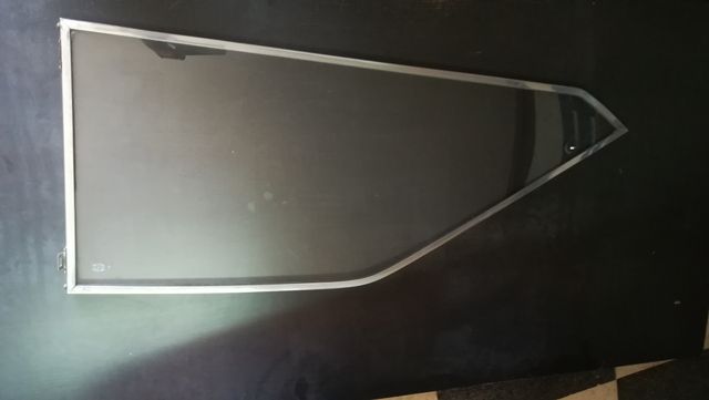 Cristal Seat 124 Sport 1600 lateral.