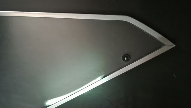 Cristal Seat 124 Sport 1600 lateral.