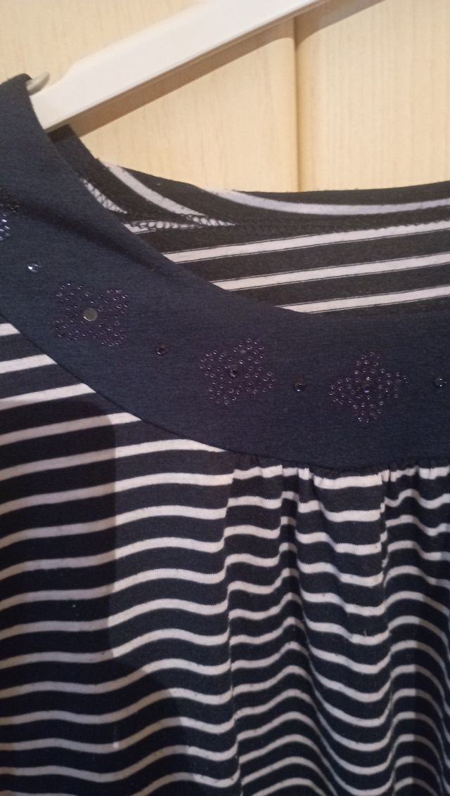 Vendo maglia donna manica corta