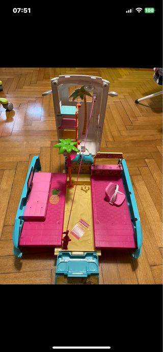 MACCHINA DEI CUCCIOLI DI BARBIE