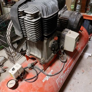Compresor de aire 300 litros trifasico 