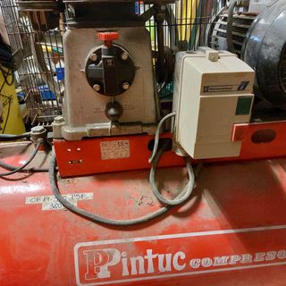 Compresor de aire 300 litros trifasico 
