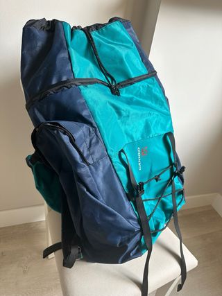 Mochila montaña grande con bolsillos laterales