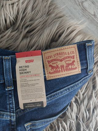 Pantalón vaquero leviS talla 27