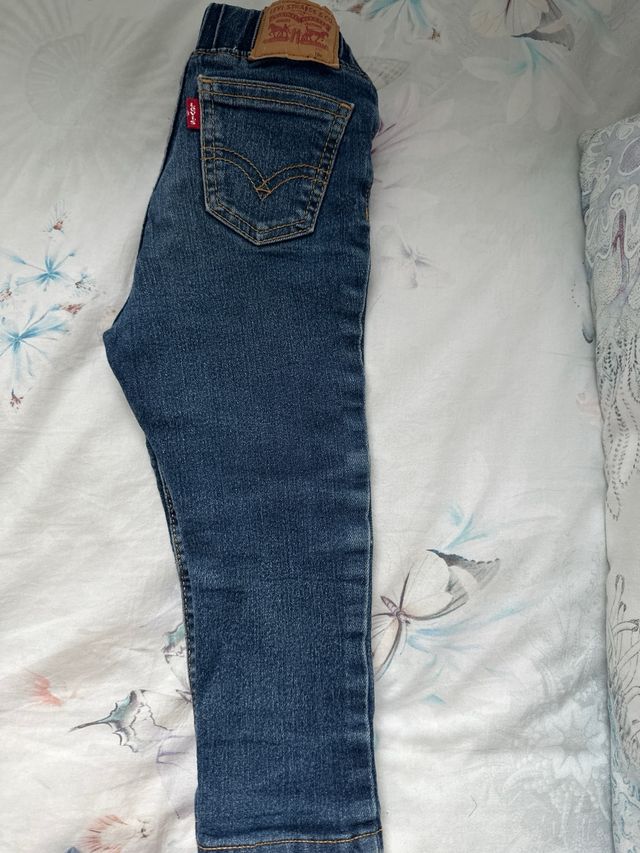 Camisa y pantalon niño