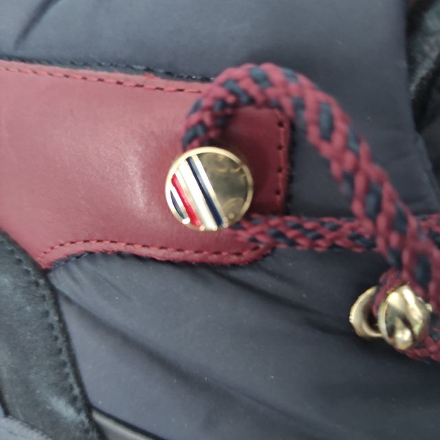 Botas piel y naylon Tommy Hilfiger. Talla 39