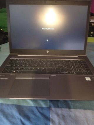 ZBOOK 15U G6/i7 8ª/32G/512 Nvme/4 gb GPU