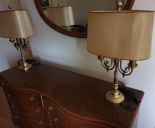 ANTIGUAS MESILLAS CÓMODA Y ESTRUCTURA CAMA MATRIM