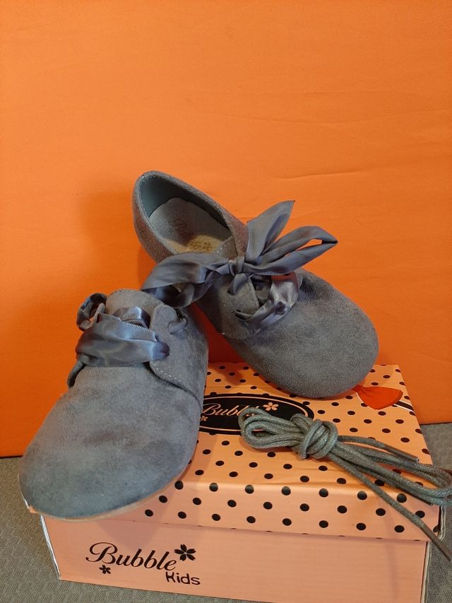 Zapatito gris