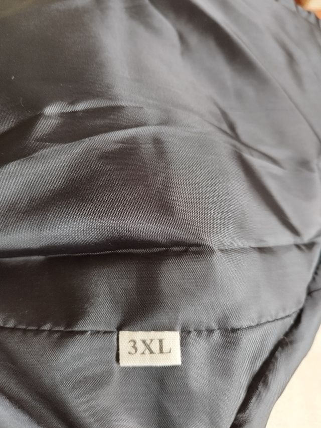 Abrigo chubasquero de perro