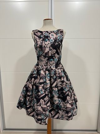 Vedtido de Carla Ruiz