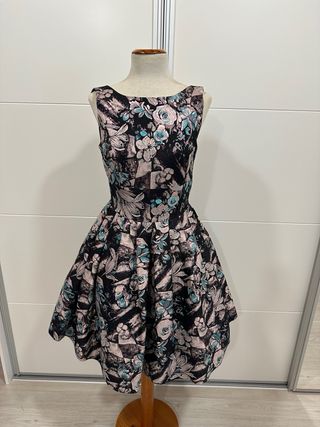 Vedtido de Carla Ruiz