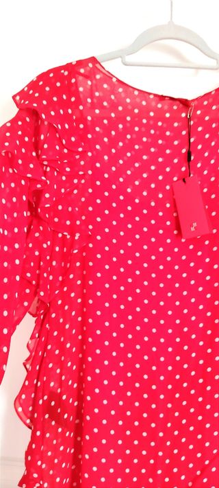 Vestido de seda de Carolina Herrera ❤️