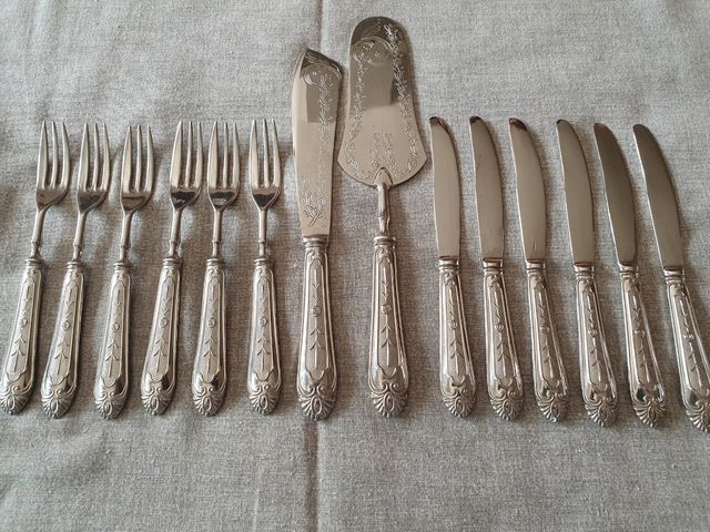 Set coltelli e forchette argento