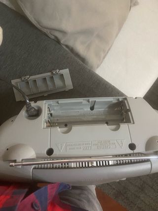 Radio cd casette tambien a pilas