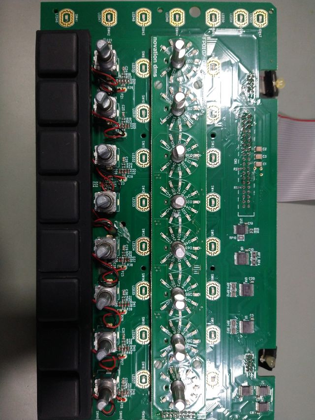 Placa principal de controlador midi Novation 49SL