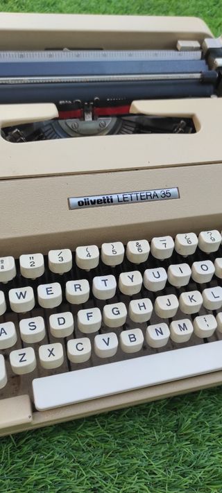 Olivetti Lettera 35