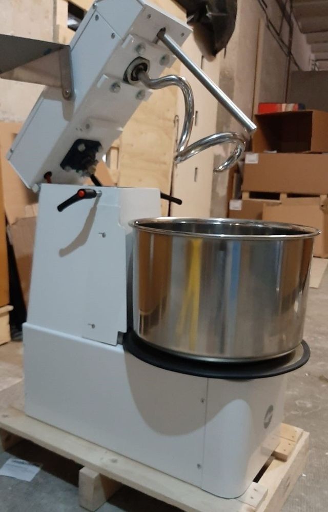 AMASADORA ESPIRAL EVO 30 LITROS MOVIL