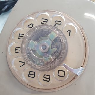 Teléfono antiguo
