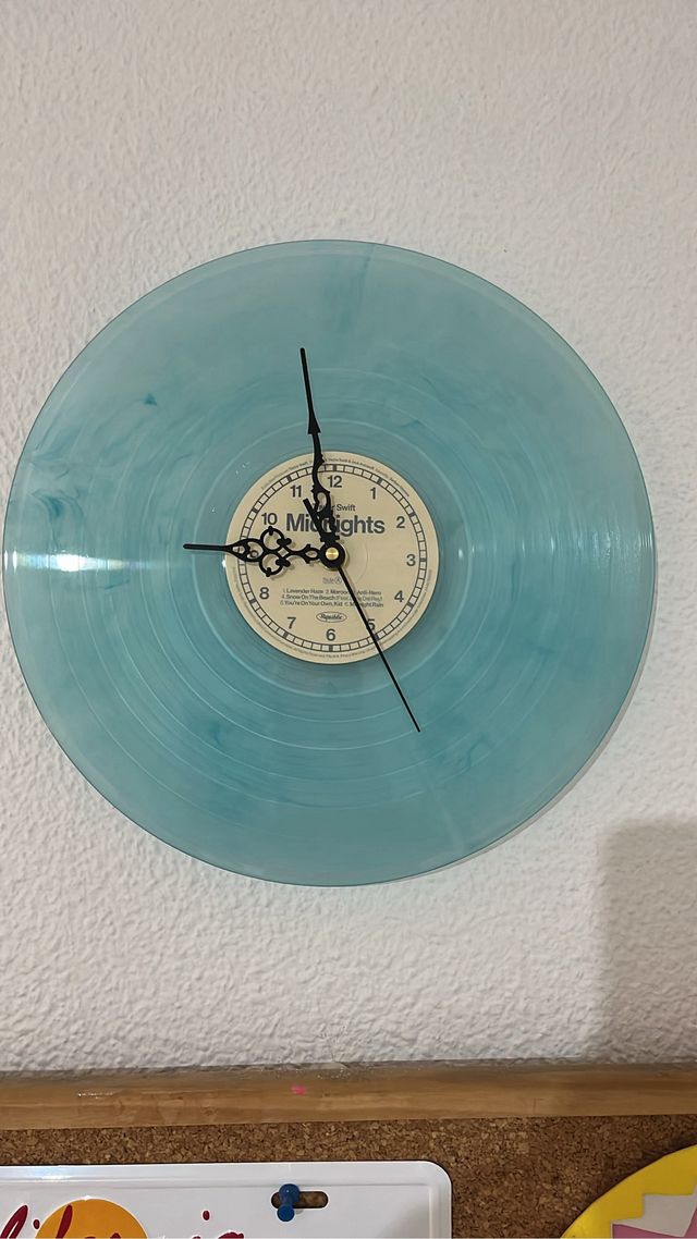 Reloj vinilo Midnights Taylor Swift