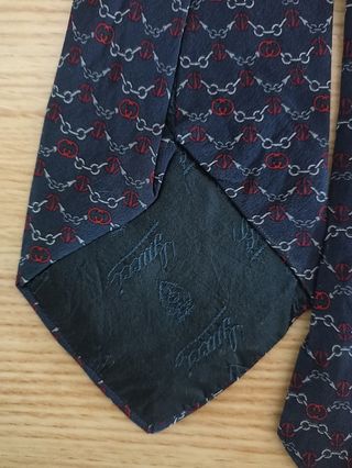 Corbata Gucci 