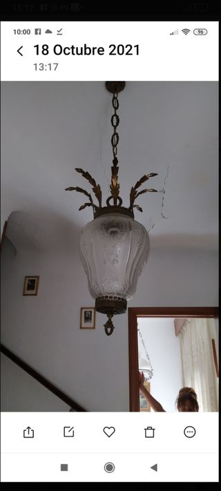 Lámpara de techo antigua