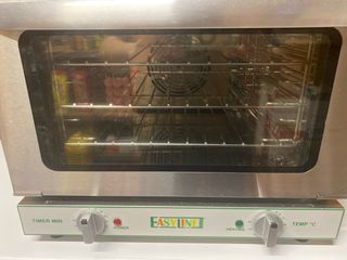 Forno industriale per l'ospitalità