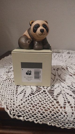 Thun panda seduto 