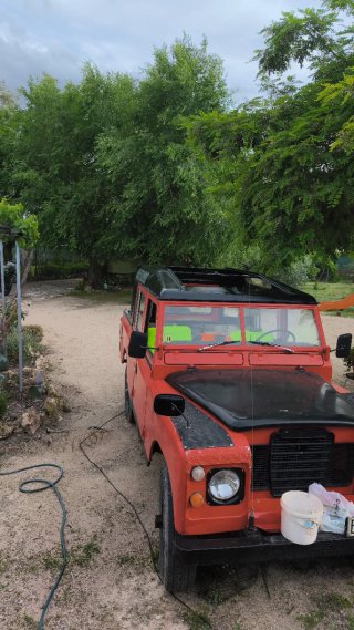 Land Rover Santana  1980