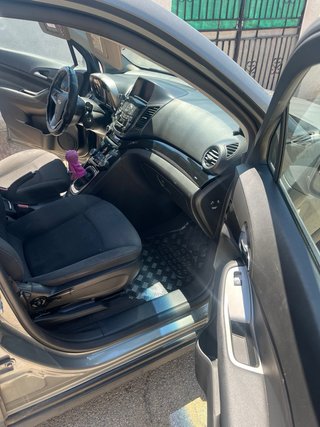 Chevrolet Orlando 2011