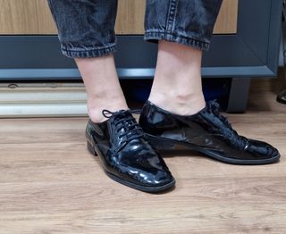 Zapatos cordones de charol piel 40