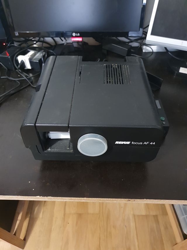 Revue focus AF 44 proiettore diapositive
