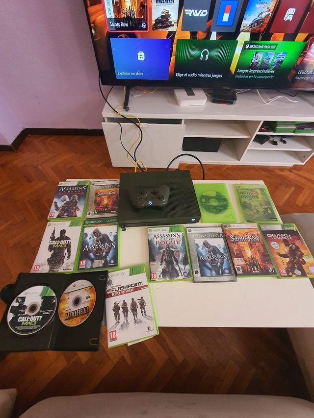 XBOX ONE S Edizione militare completa da 1 TB + 2 giochi