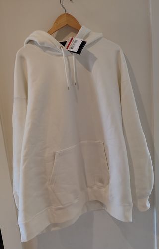 Sudadera blanca Jordan nueva con etiqueta