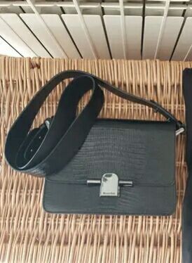 Bolso Massimo Dutti (NEGOCIABLE)