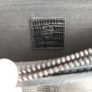 Bolso Massimo Dutti (NEGOCIABLE)