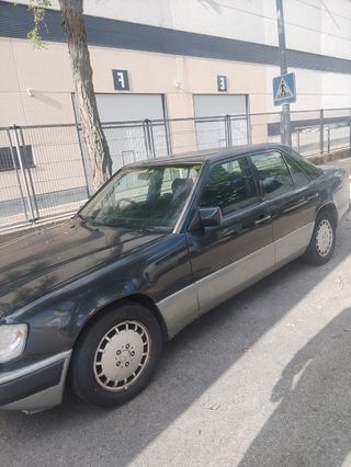 Mercedes-Benz Clase E 1995