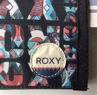Cartera Roxy estampada