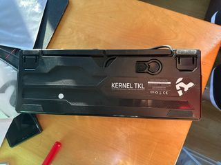 TECLADO MECANICO KROM RGB
