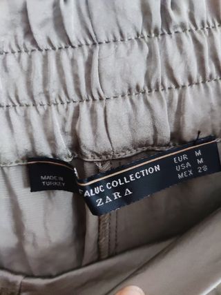 Pantalón fluido Zara