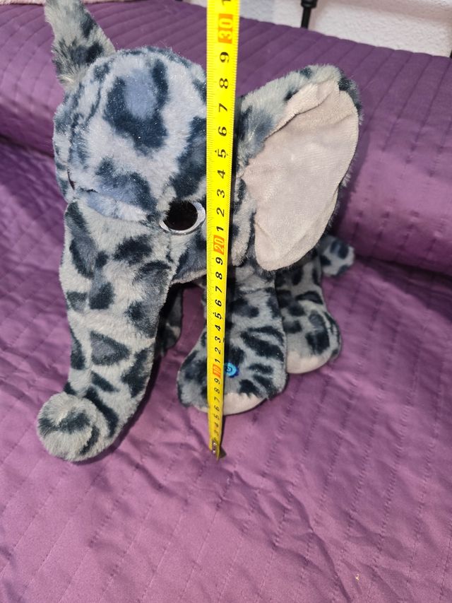 Peluche con luces de colores