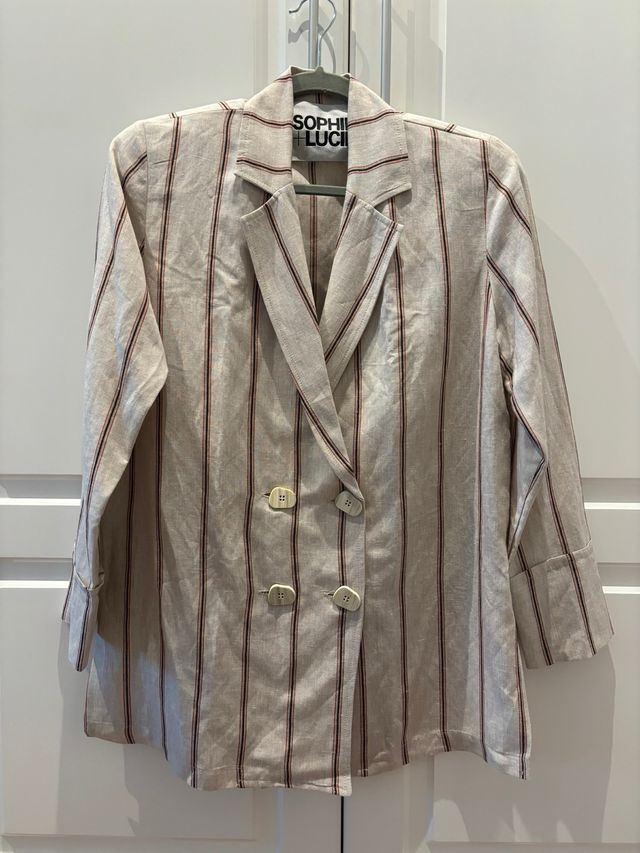 Traje Susan Sophie and Lucie